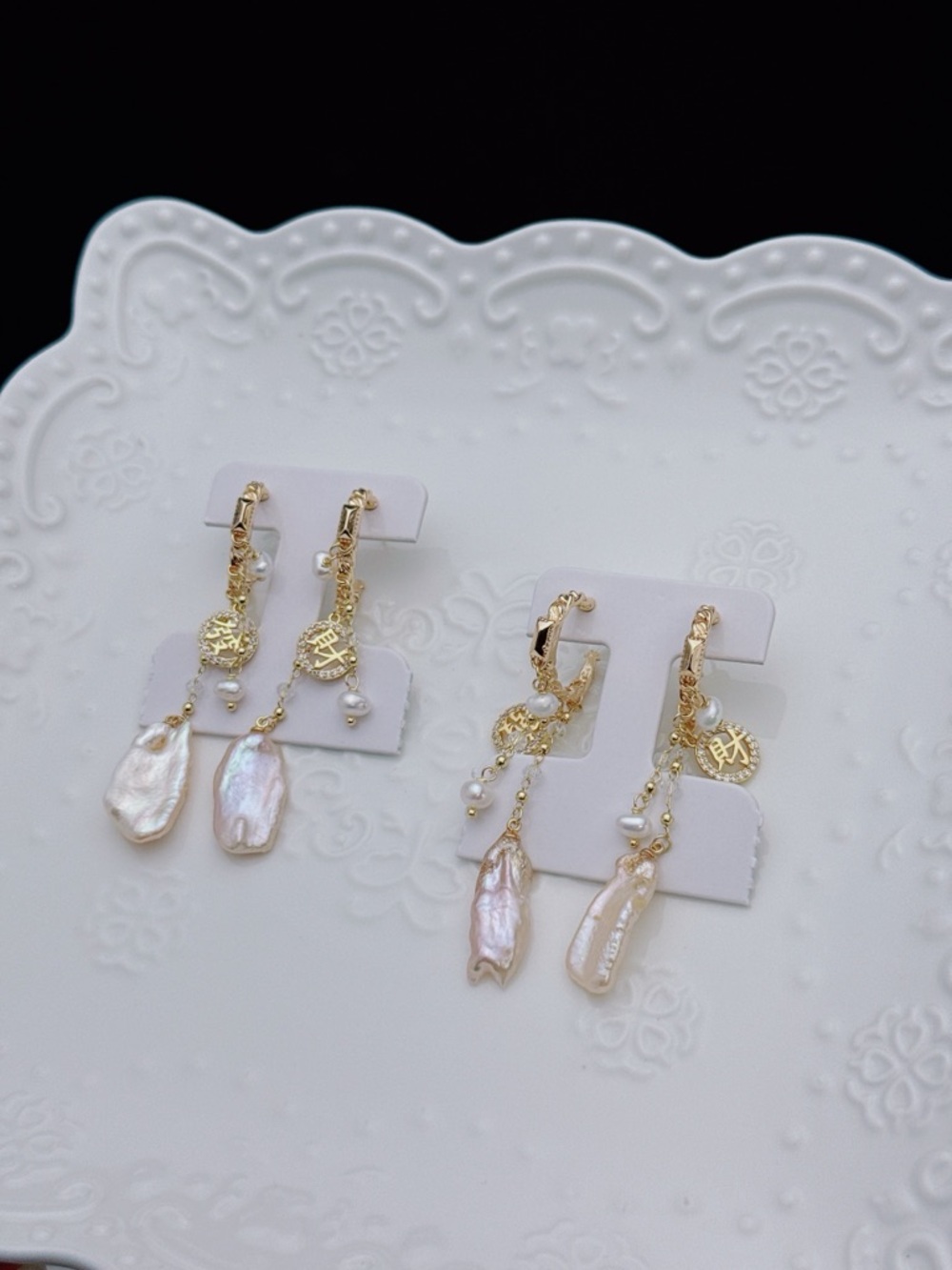 26E299 Handmade Freshwater Baroque Pearl Dangling Earrings Flower Petal Pearl - Picture 10 of 10